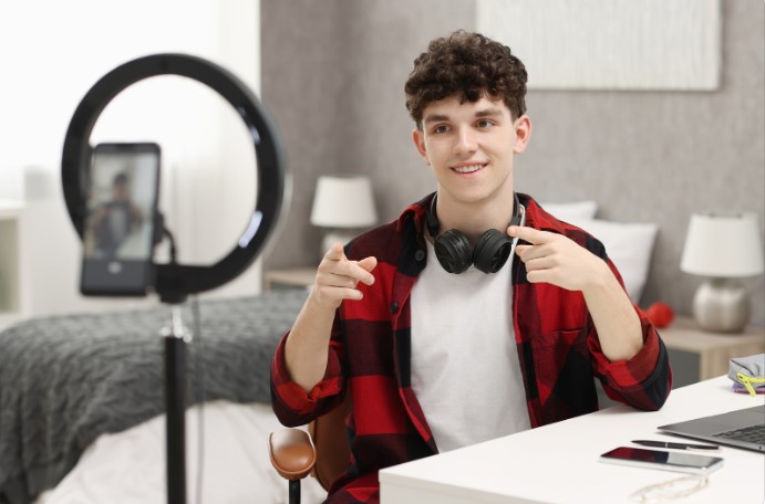 о чем вести блог подростку